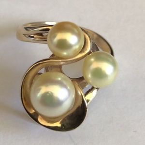 Cultured Pearl Ring